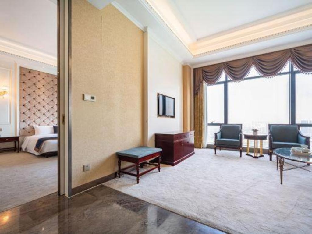 Eurasia Convention International Hotel Wuhan Exterior foto