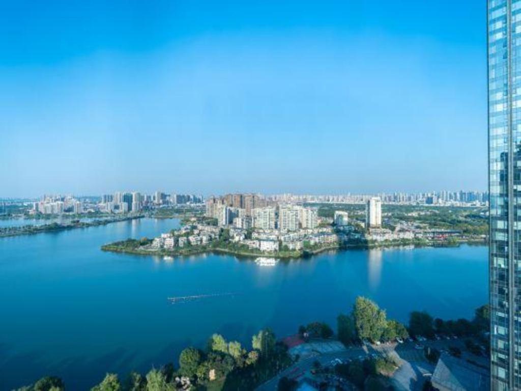 Eurasia Convention International Hotel Wuhan Exterior foto